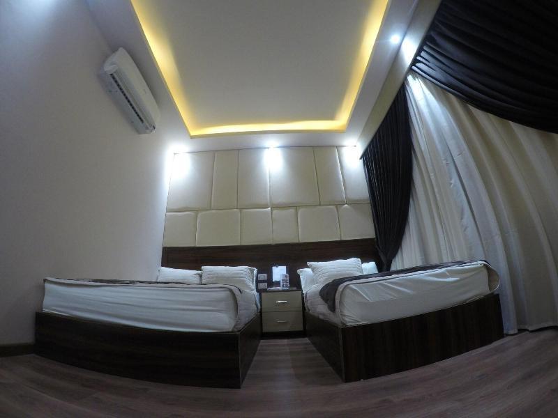 Grand City Hotel Kaherah Luaran gambar