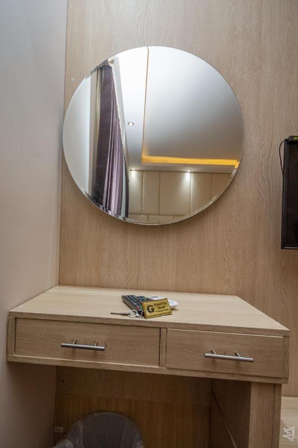 Grand City Hotel Kaherah Luaran gambar